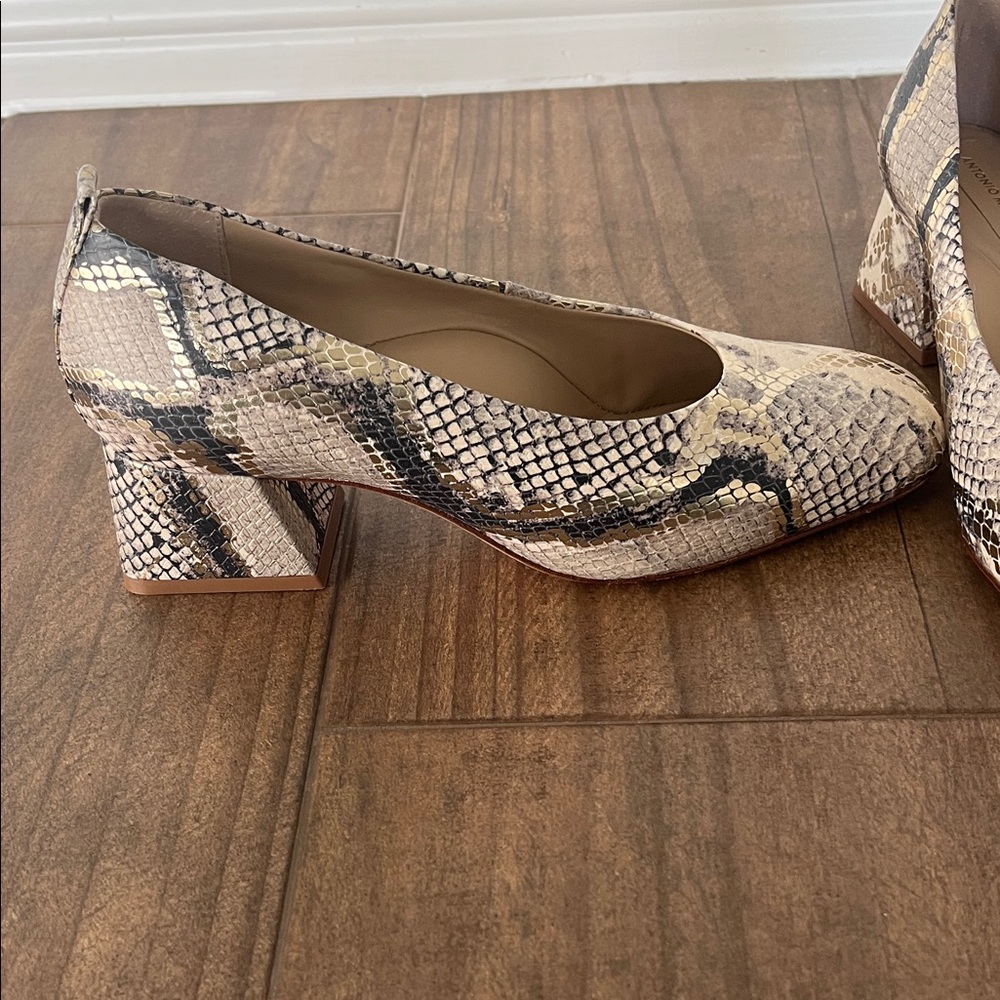 ANTONIO MELANI Snakeskin Patterned Heels